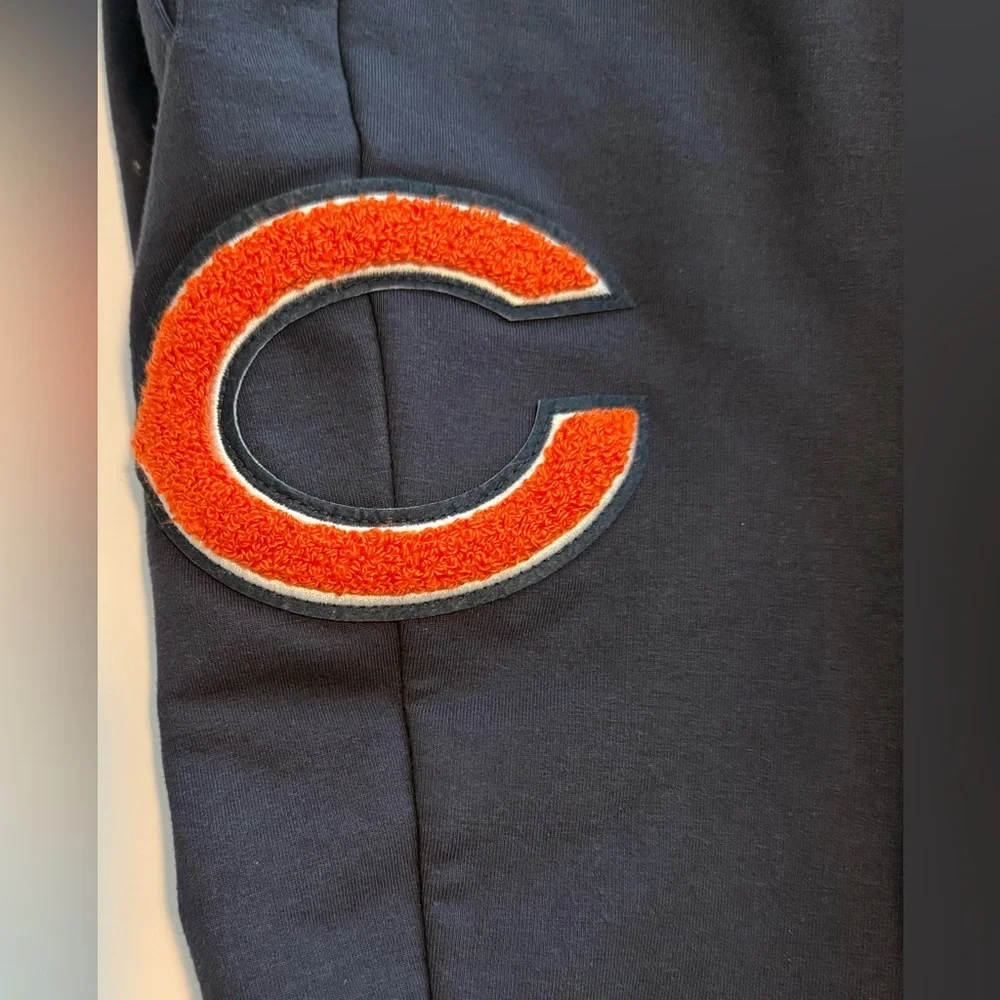 NWT Men’s New Era Logo Select Jogger Chicago Bears Joggers, Size Medium - Picture 5 of 8